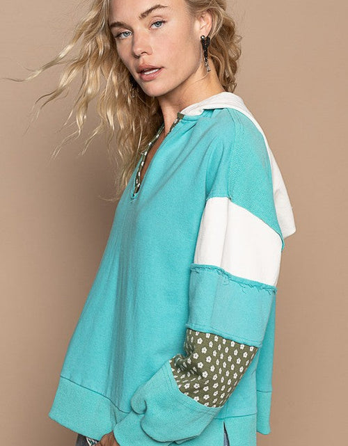 Load image into Gallery viewer, POL Exposed Seam Floral Patchwork French Terry Hoodie
