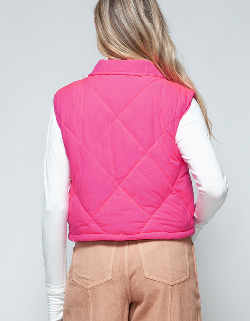 Load image into Gallery viewer, Snobbish Snap Down Quilted Crop Vest
