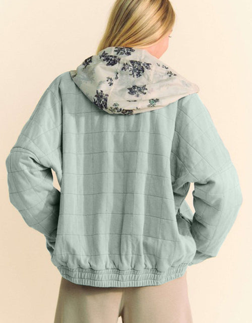 Load image into Gallery viewer, Davi &amp; Dani Quilted Zip Up Dropped Shoulder Jacket
