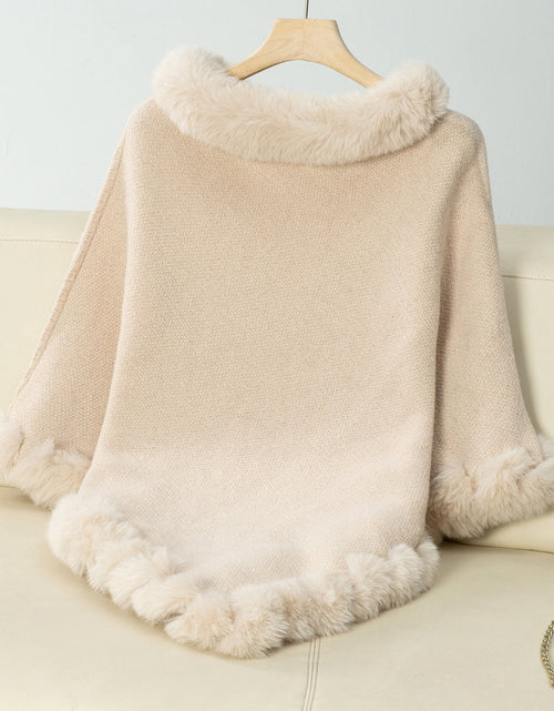 Load image into Gallery viewer, Fuzzy Trim Texture Three-Quarter Sleeve Poncho
