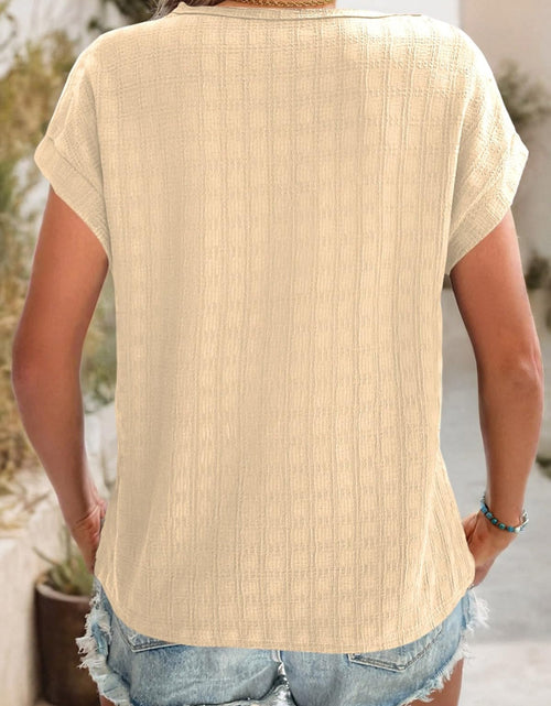 Load image into Gallery viewer, Textured Round Neck Short Sleeve Top
