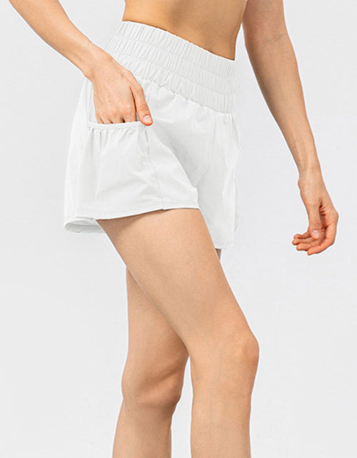 Load image into Gallery viewer, Elastic Waist Pocketed Active Shorts
