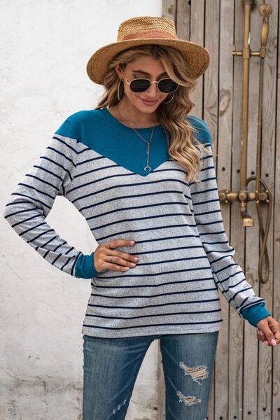 Load image into Gallery viewer, Striped Round Neck Long Sleeve T-Shirt
