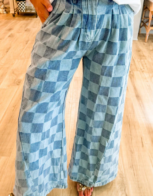 Load image into Gallery viewer, Checkered Wide Leg Jeans with Pockets
