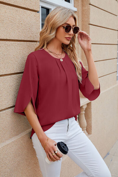 Load image into Gallery viewer, Round Neck Slit Half Sleeve Top
