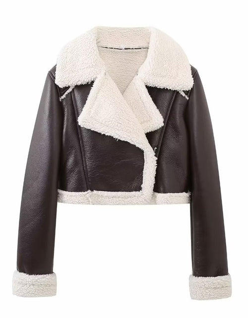 Load image into Gallery viewer, Collared Neck Long Sleeve Plush Cropped Jacket
