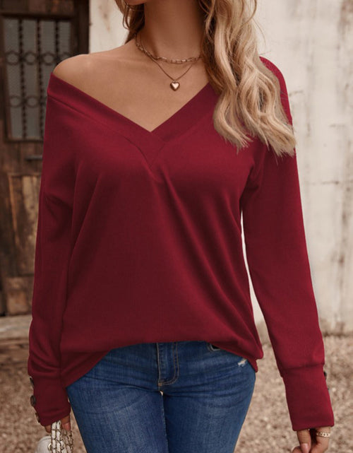 Load image into Gallery viewer, V-Neck Long Sleeve Top
