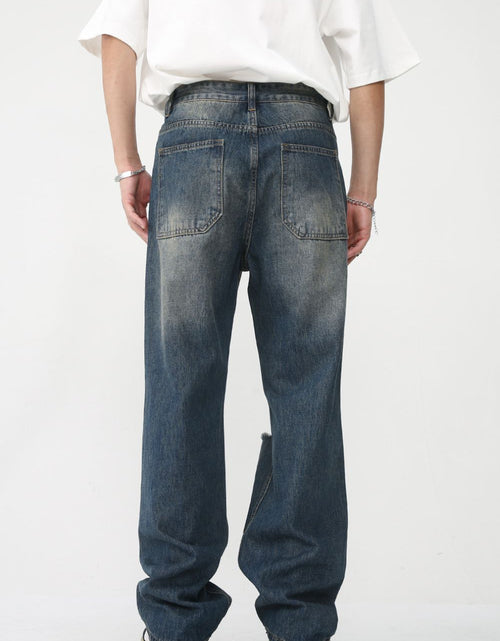 Load image into Gallery viewer, Distressed Jeans with Pockets
