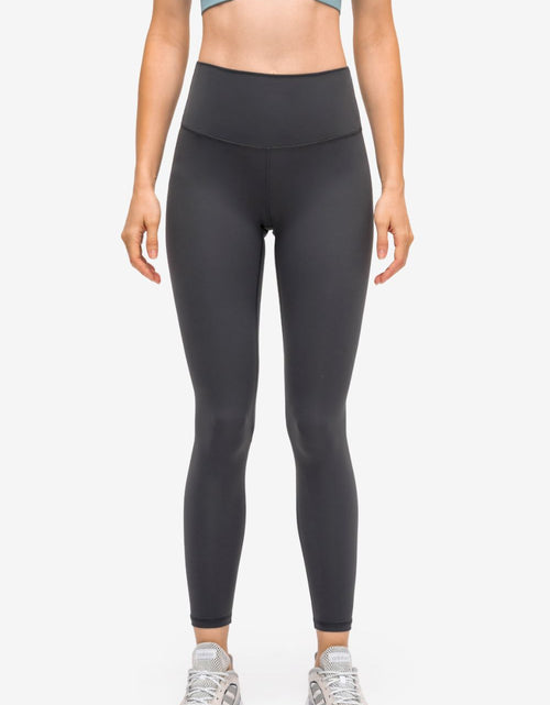 Load image into Gallery viewer, Millennia Invisible Pocket Sports Leggings
