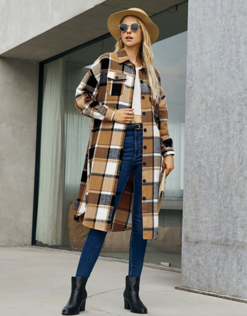Load image into Gallery viewer, Plaid Pocketed Button Up Trench Coat
