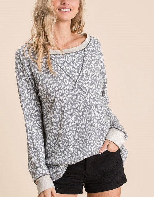 Load image into Gallery viewer, BiBi Leopard Round Neck Long Sleeve T-Shirt

