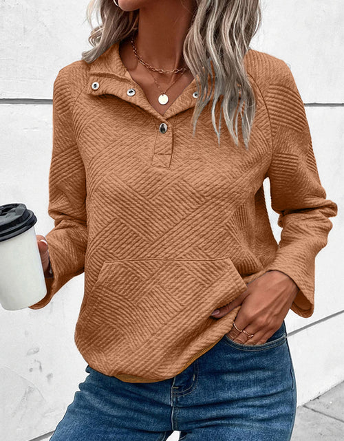 Load image into Gallery viewer, Geometric Snap Button Long Sleeve Sweatshirt
