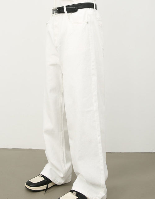 Load image into Gallery viewer, Men's Wide Straight Leg Jeans
