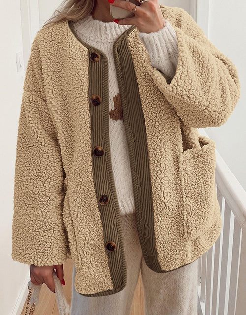 Load image into Gallery viewer, Contrast Button Up Sherpa Jacket with Pockets
