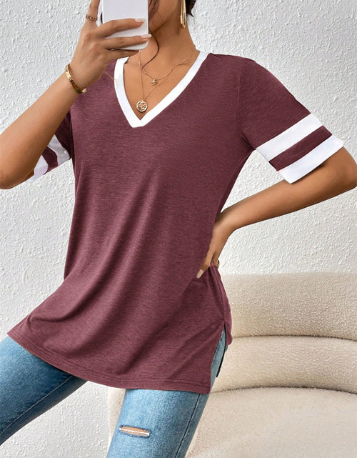 Load image into Gallery viewer, Contrast Trim V-Neck Short Sleeve T-Shirt
