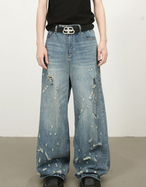 Load image into Gallery viewer, Men's Distressed Wide Leg Jeans
