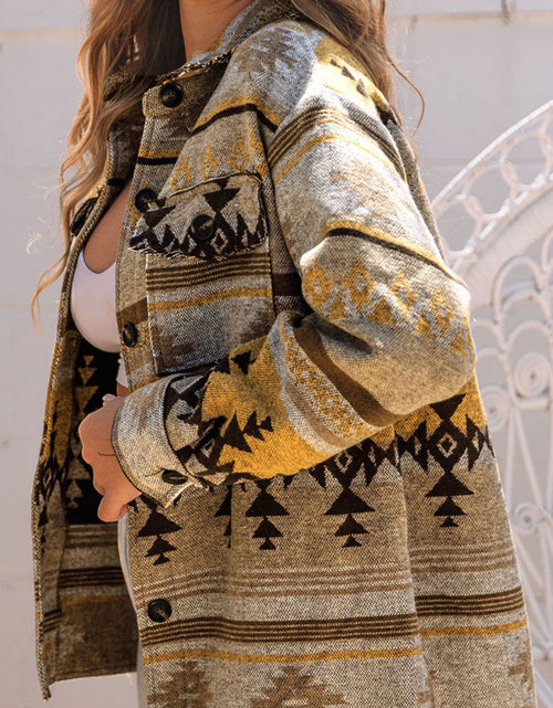 Load image into Gallery viewer, Pocketed Geometric Collared Neck Jacket

