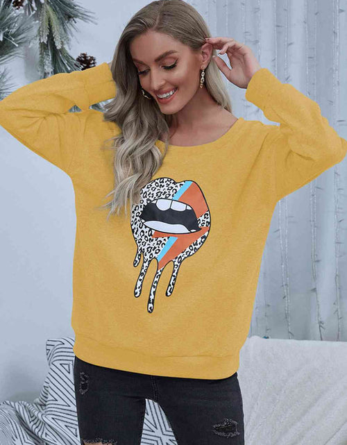 Load image into Gallery viewer, Lip Graphic Round Neck Sweatshirt
