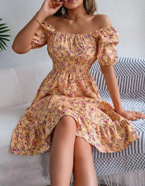 Load image into Gallery viewer, Ruffled Hem Floral Puff Sleeve Dress
