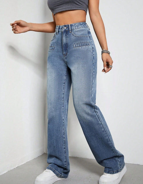 Load image into Gallery viewer, High Rise Wide Leg Jeans with Pockets
