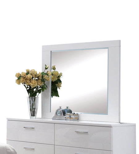 Lorimar - Mirror - White by Couch.com