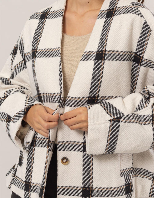 Load image into Gallery viewer, HYFVE Plaid Long Sleeve Jacket with Side Slit Pockets
