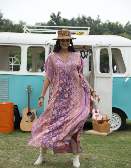 Load image into Gallery viewer, Printed Tie Neck Short Sleeve Dress
