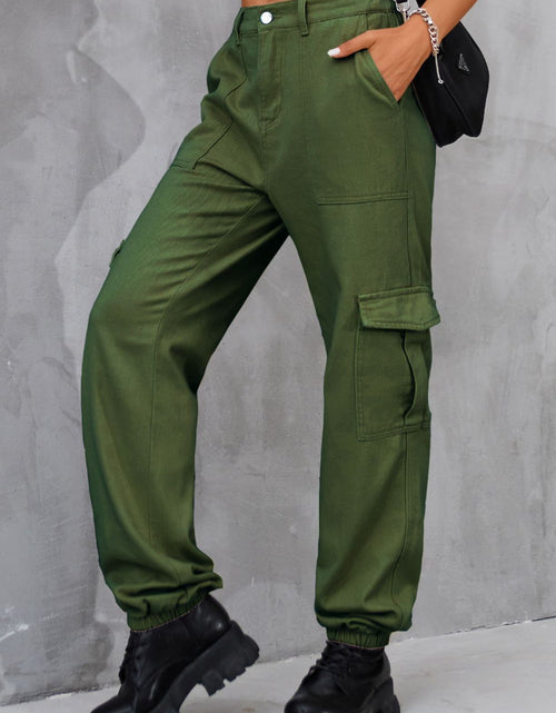 Load image into Gallery viewer, Buttoned High Waist Jeans with Pockets
