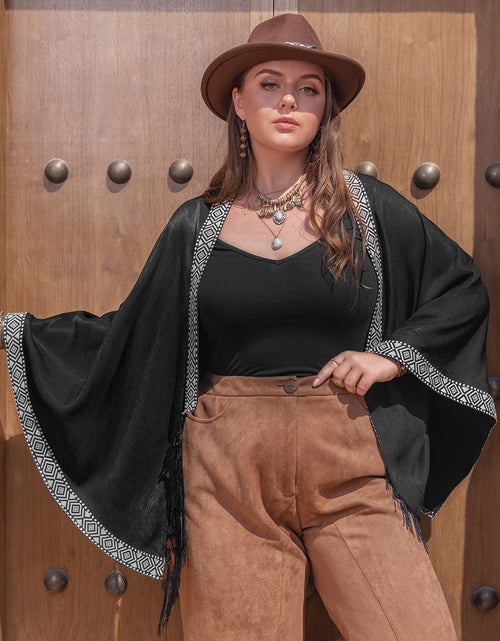 Load image into Gallery viewer, Plus Size Geometric Open Front Fringe Hem Cardigan
