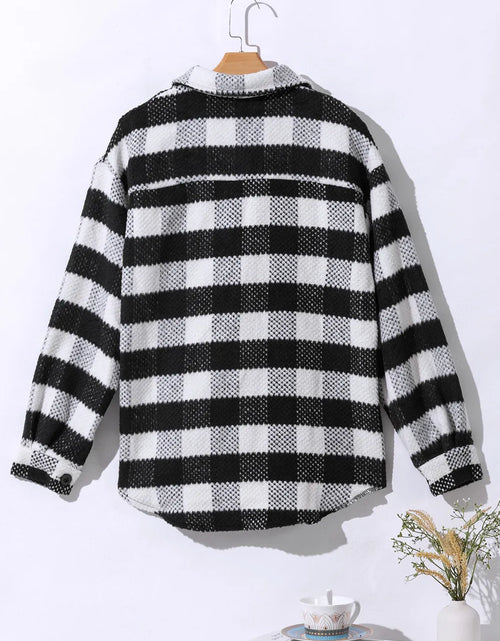 Load image into Gallery viewer, Plaid Button Up Long Sleeve Jacket
