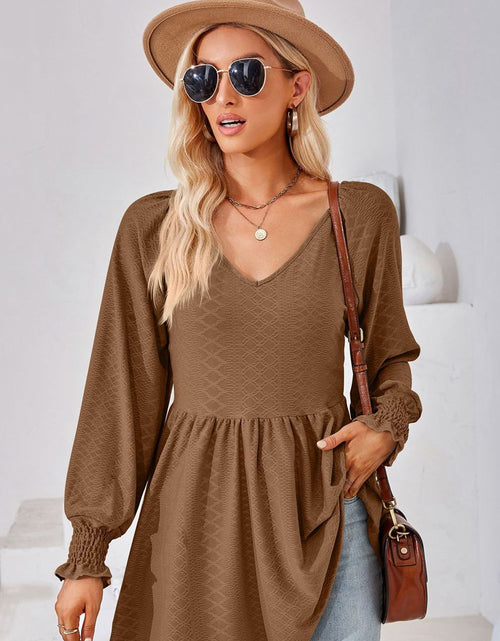 Load image into Gallery viewer, V-Neck Lantern Sleeve Blouse
