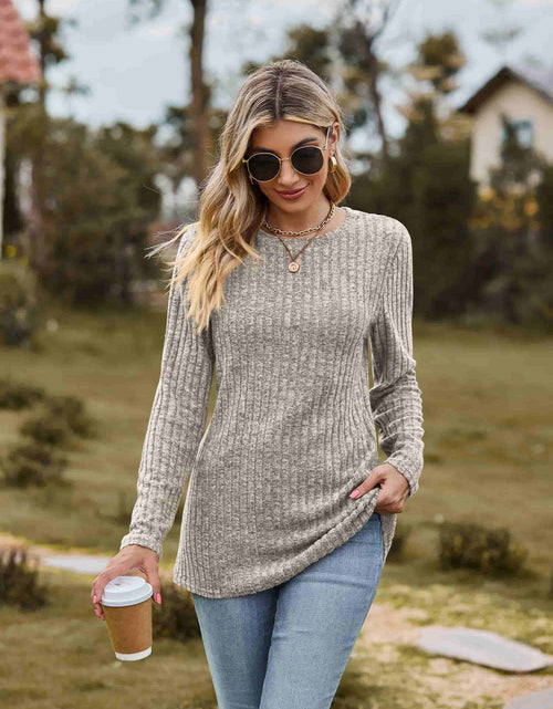 Load image into Gallery viewer, Ribbed Round Neck Long Sleeve Tee
