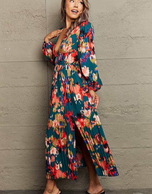 Load image into Gallery viewer, Perfee Printed Deep V Slit Pleated Dress
