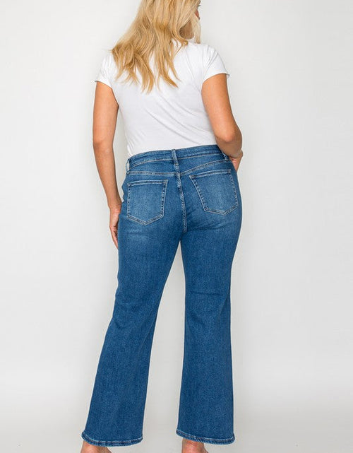 Load image into Gallery viewer, bytos Full Size Cat's Whiskers Mid Rise Ankle Jeans
