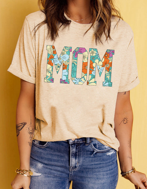 Load image into Gallery viewer, MOM Floral Graphic T-Shirt
