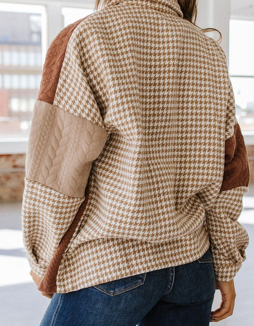 Load image into Gallery viewer, Color Block Houndstooth Collared Neck Shacket

