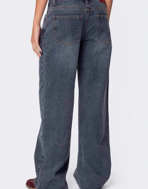 Load image into Gallery viewer, Wide Leg Jeans with Pockets
