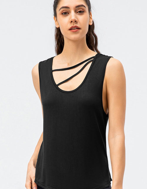 Load image into Gallery viewer, Cutout Reversible Active Tank
