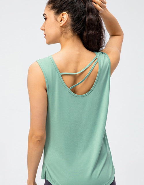 Load image into Gallery viewer, Cutout Reversible Active Tank
