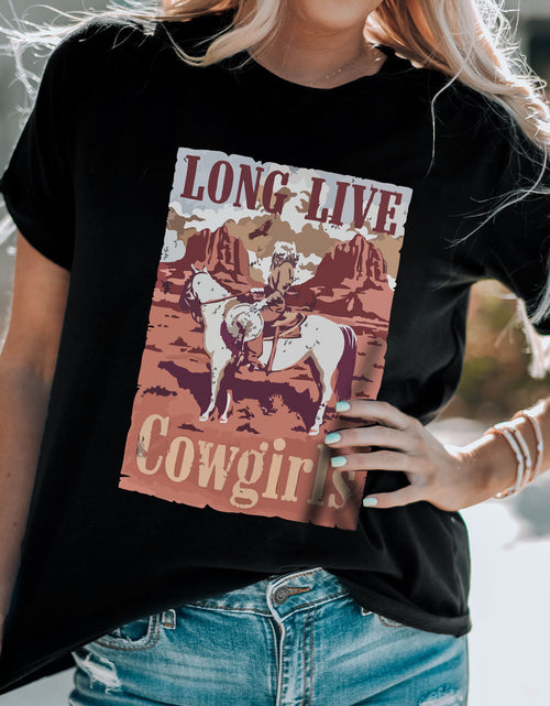 Load image into Gallery viewer, LONG LIVE COWGIRLS Graphic Tee

