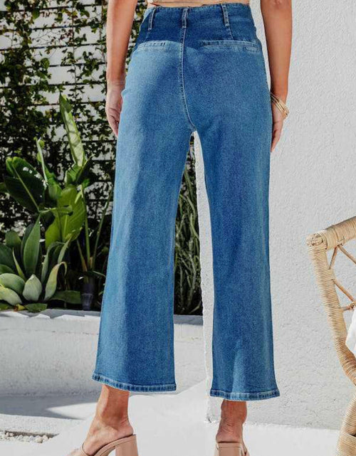 Load image into Gallery viewer, Button Fly Cropped Wide Leg Jeans
