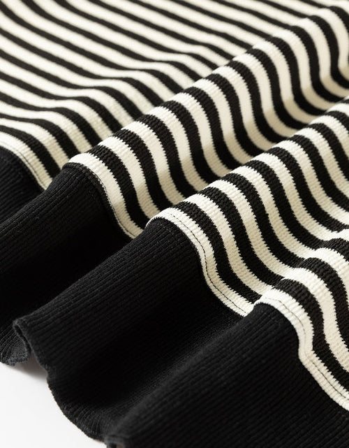 Load image into Gallery viewer, Striped Round Neck Long Sleeve Sweatshirt
