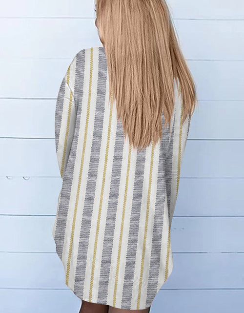 Load image into Gallery viewer, Printed Long Sleeve Cardigan
