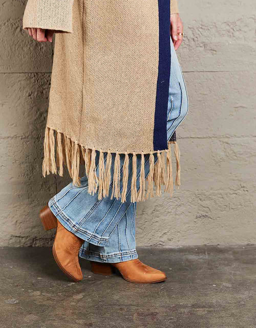 Load image into Gallery viewer, Angel Wings Geometric Fringe Hem Open Front Duster Cardigan
