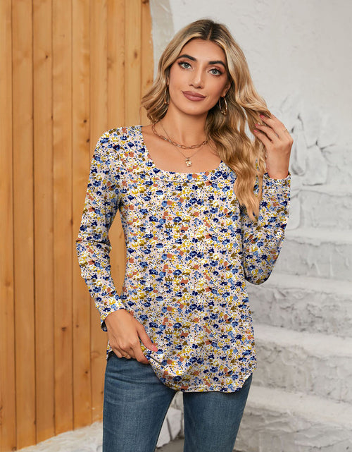 Load image into Gallery viewer, Printed Square Neck Long Sleeve Blouse
