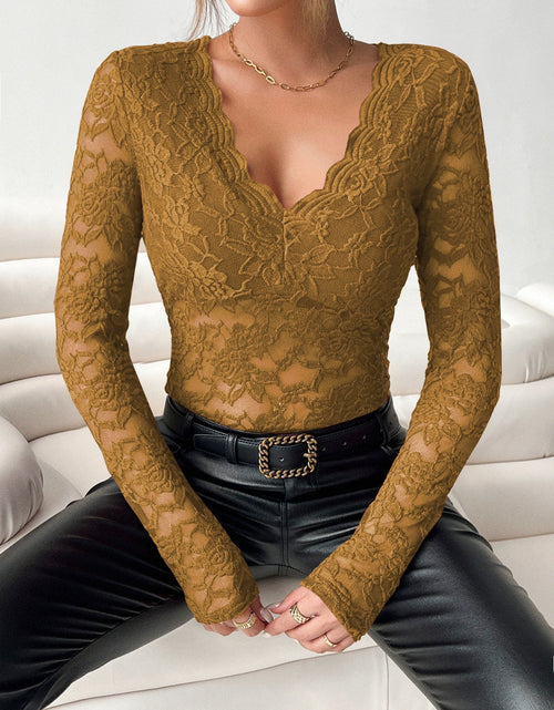 Load image into Gallery viewer, V-Neck Long Sleeve Lace Top
