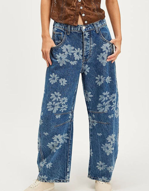 Load image into Gallery viewer, Flower Print Wide Leg Jeans
