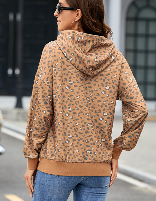 Load image into Gallery viewer, Leopard Long Sleeve Hoodie
