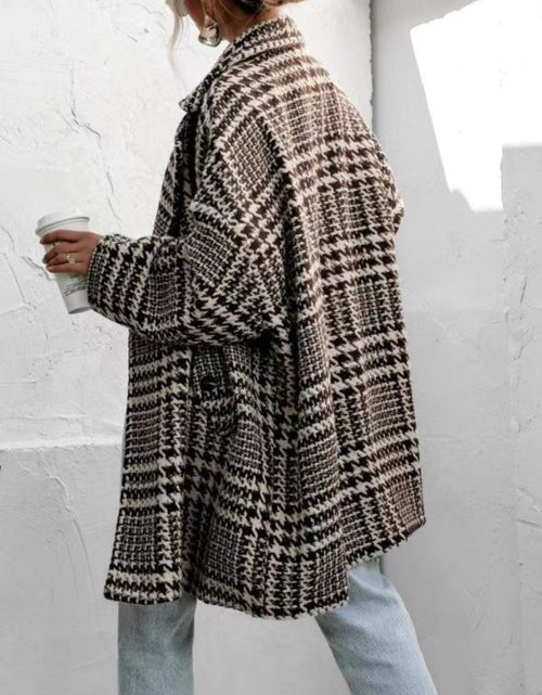 Load image into Gallery viewer, Houndstooth Collared Neck Long Sleeve Coat with Pockets
