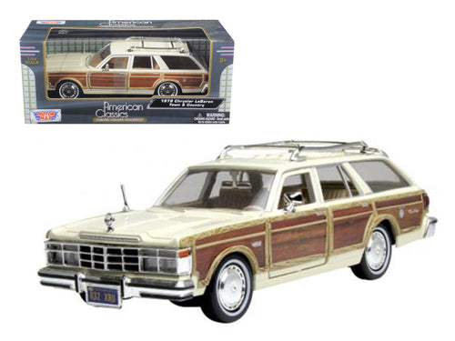 Load image into Gallery viewer, 1979 Chrysler Lebaron Town &amp; Country Cream 1/24 Diecast Model Car by Motormax
